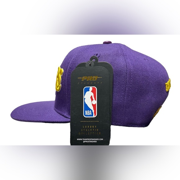 NEW Pro Standard Purple NBA Los Angeles Lakers Wordmark And Logo Snapback - OSFA - Picture 2 of 9